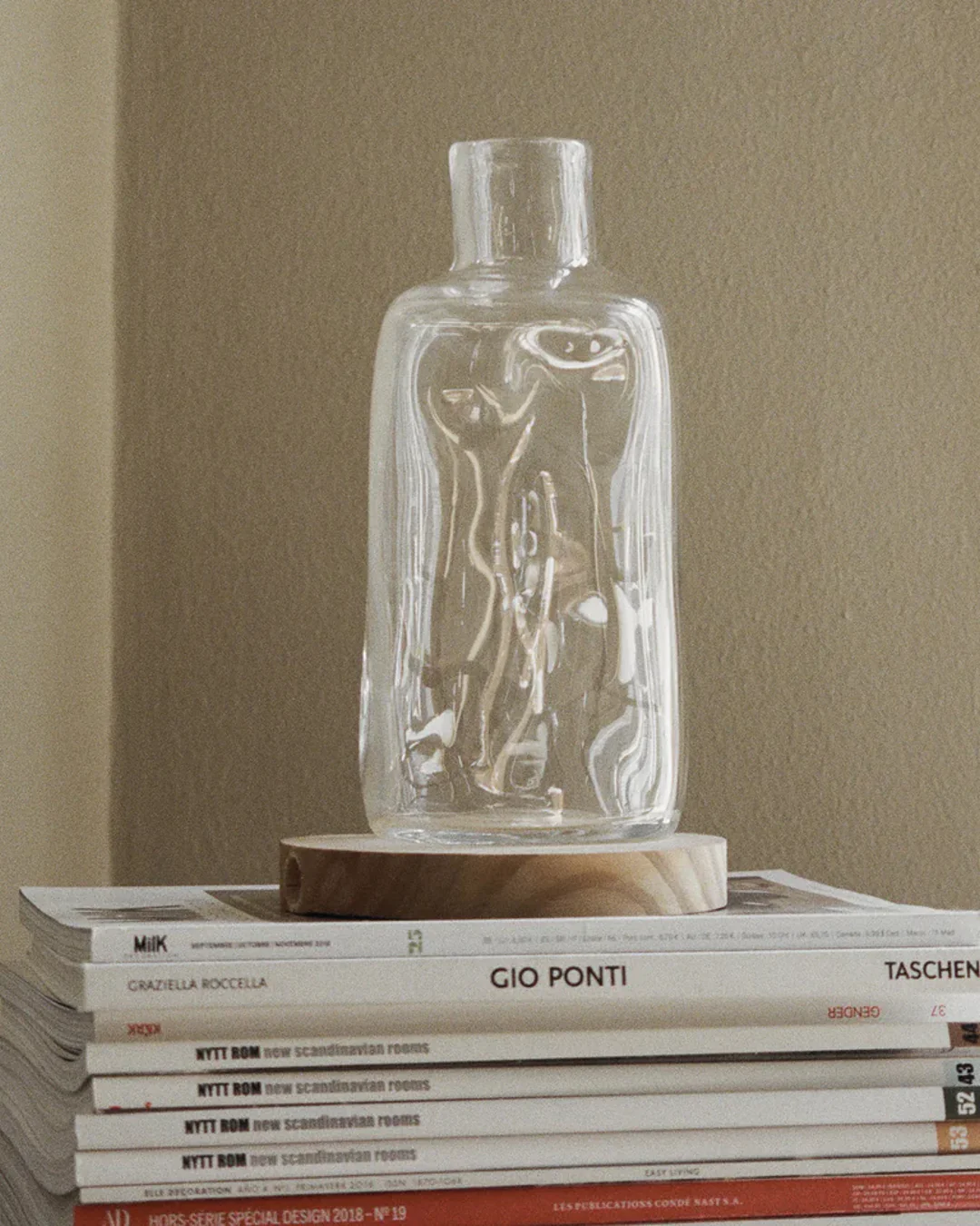 0405 Bottle | Wide - Image 3