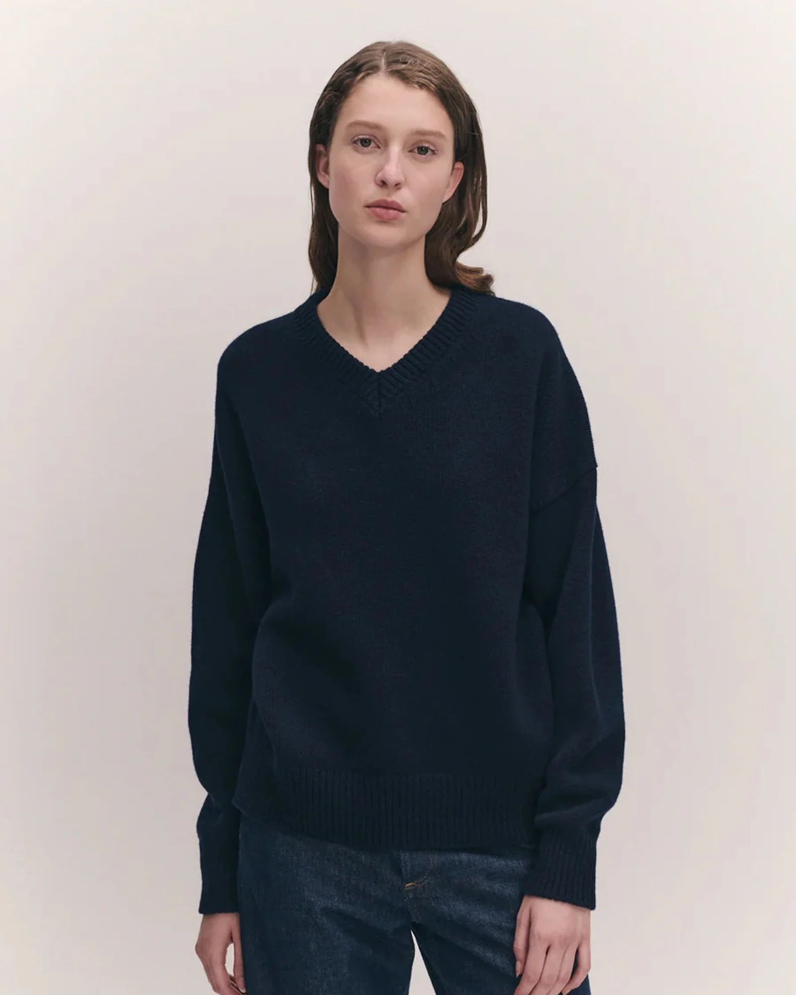 Balla Slouch V-Neck | Navy - Image 2