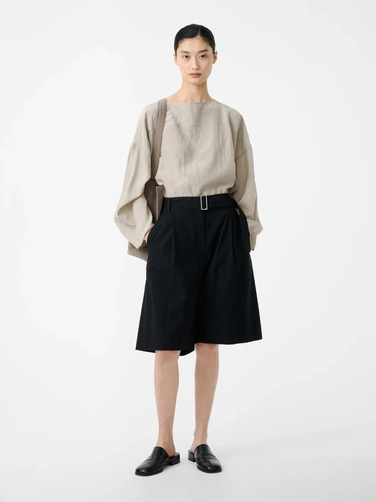 Creon Short | Black - Image 5