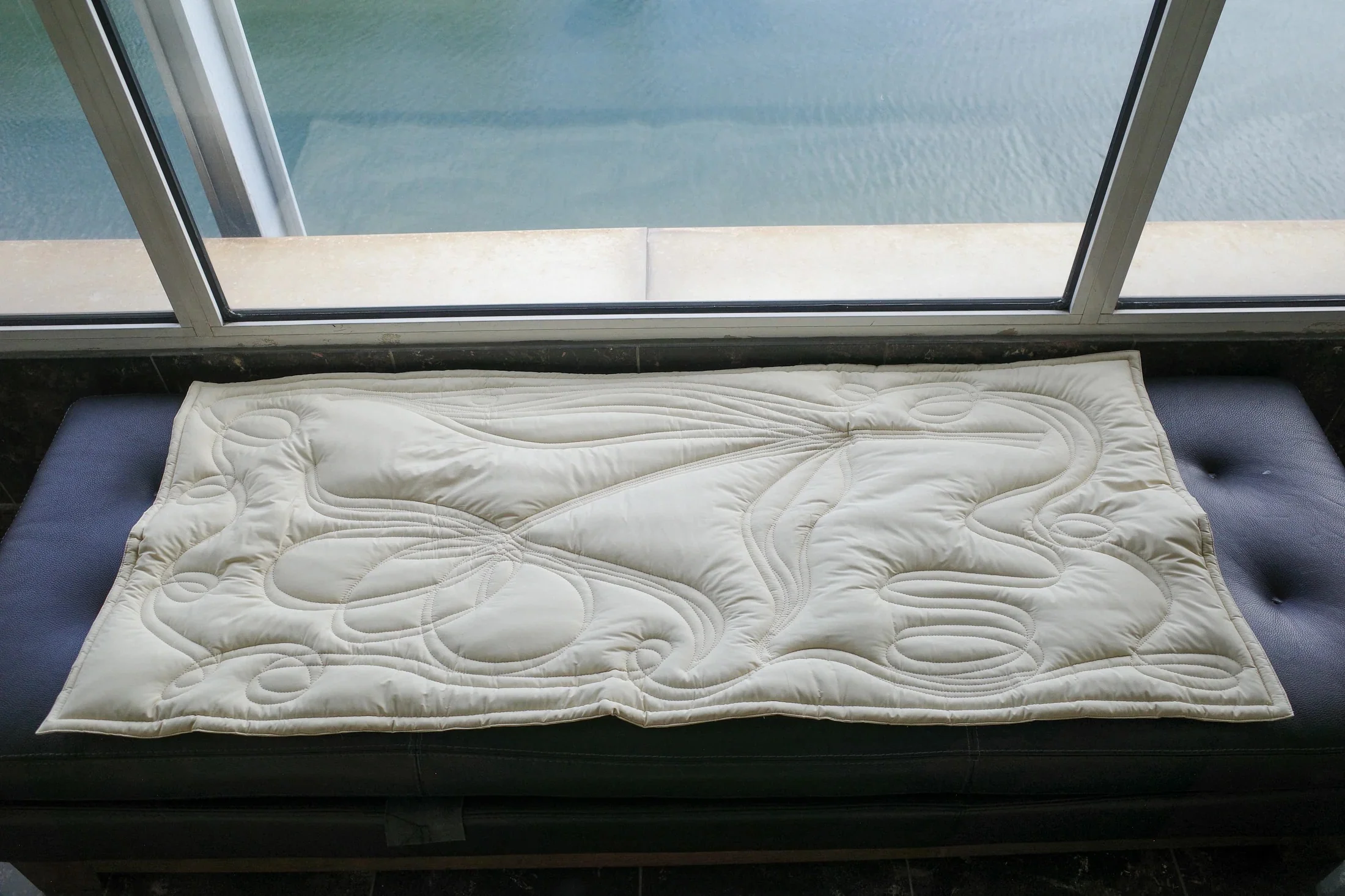 Cotton Quilted Blanket | Grège - Image 2