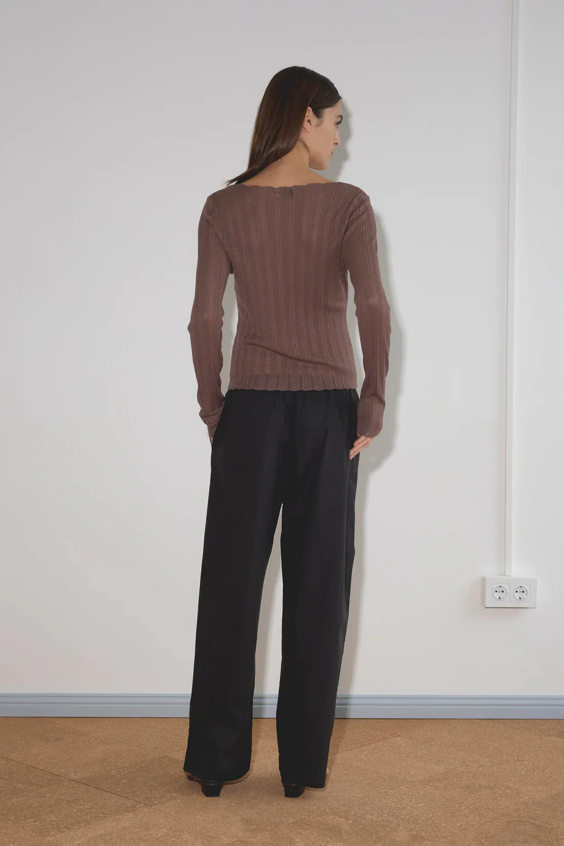 Ease Trouser | Black - Image 4