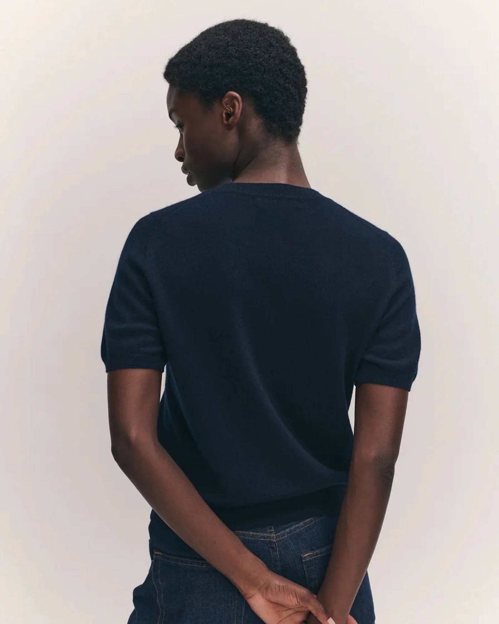 Emer Cashmere T-Shirt | Navy - Image 6