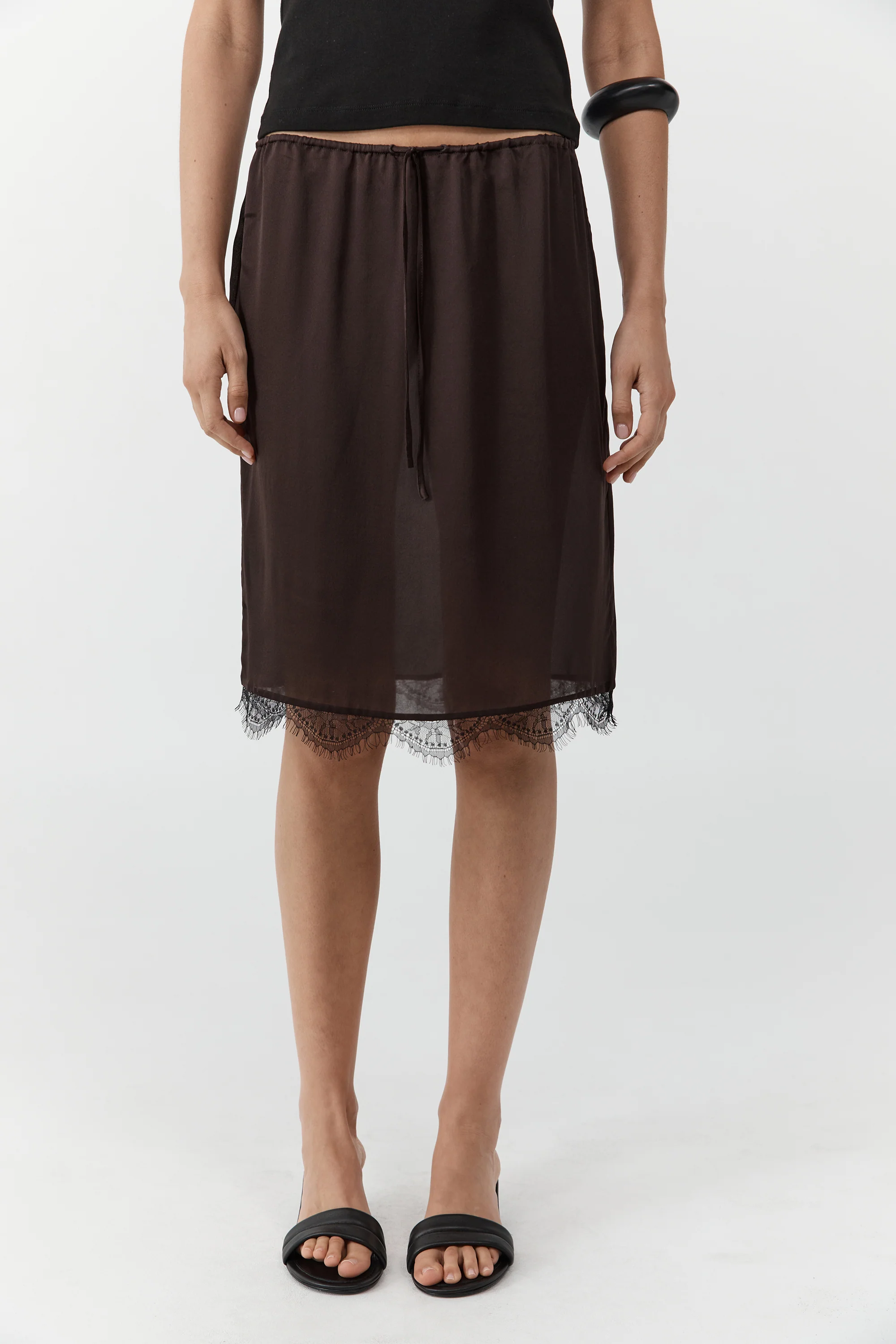 Fine Lace Skirt  | Bark