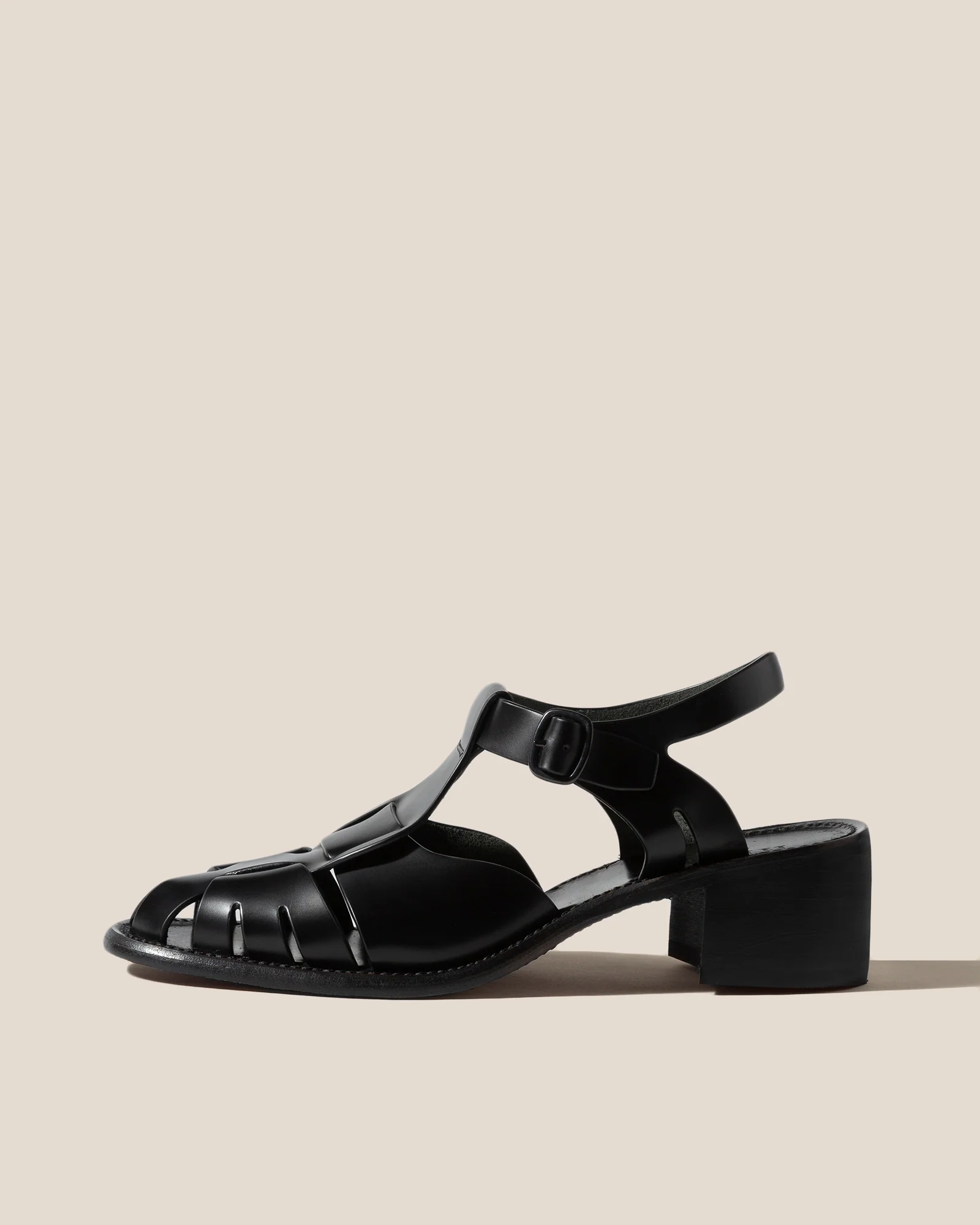 Pesca Heeled Fisherman Sandal | Black