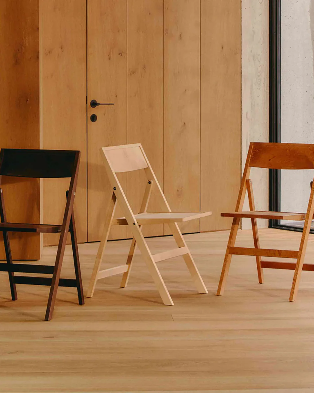 Folding Flat Chair | Natural Birch - Image 3
