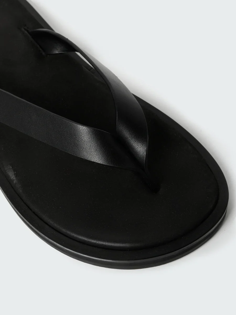 Curren Leather Sandal | Black - Image 4