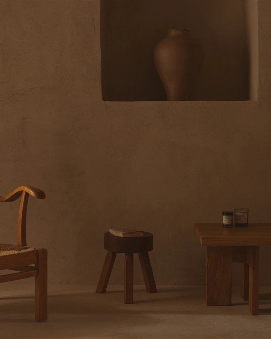 AML Stool | Pine - Image 2