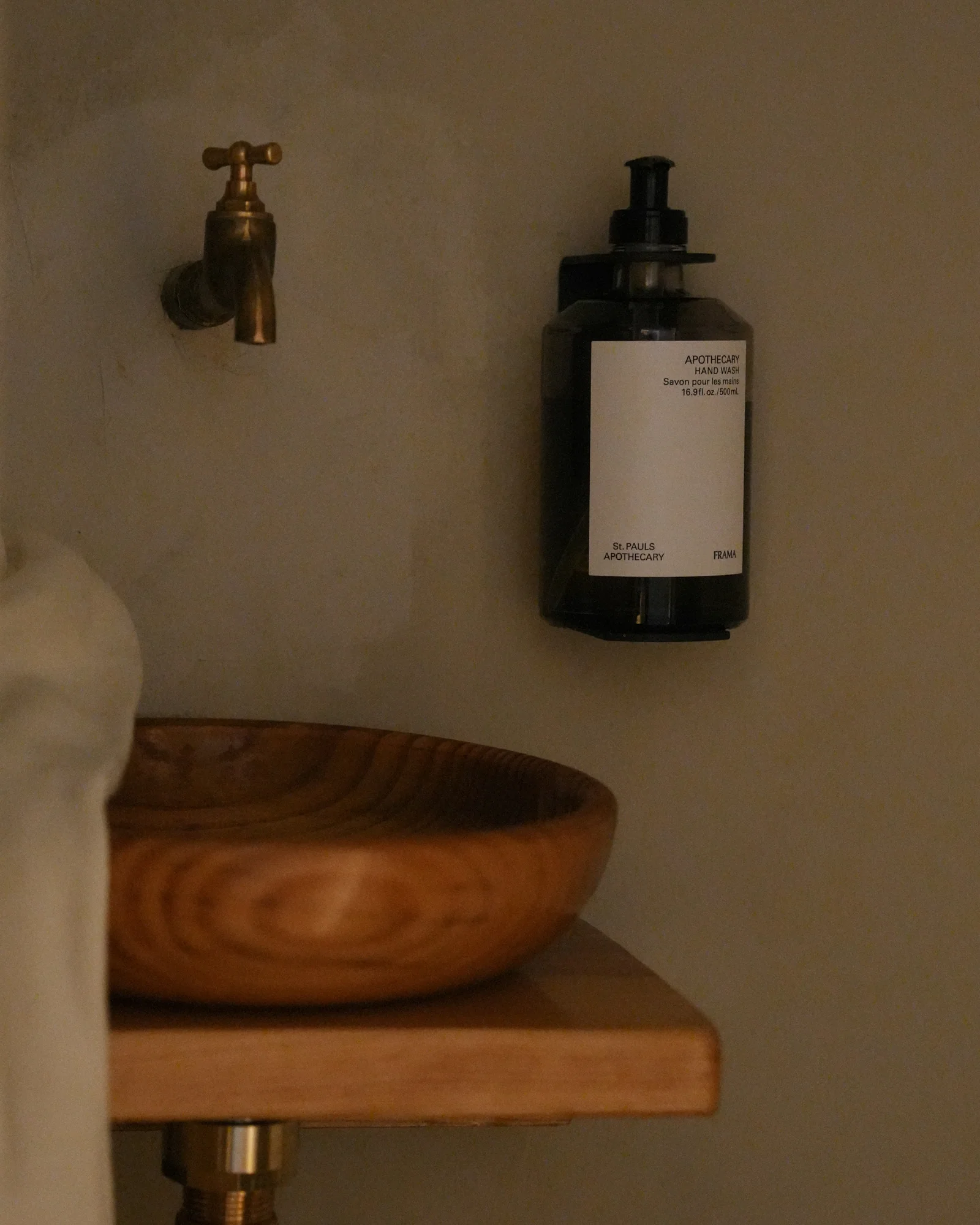 Apothecary Wall Display | Black | 375ml - Image 2