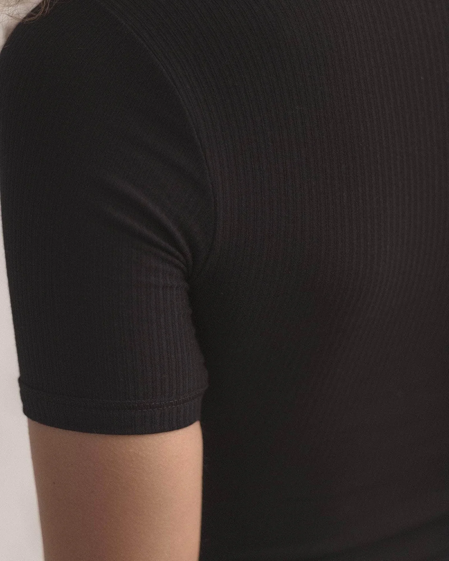 Heart Short Sleeve Tee | Black - Image 5