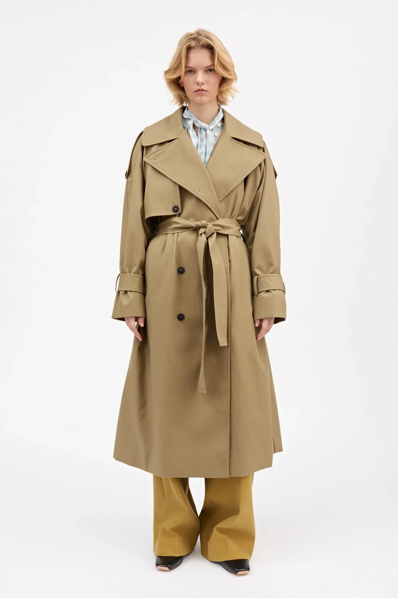 Luna Trenchcoat | Light Khaki - Image 2