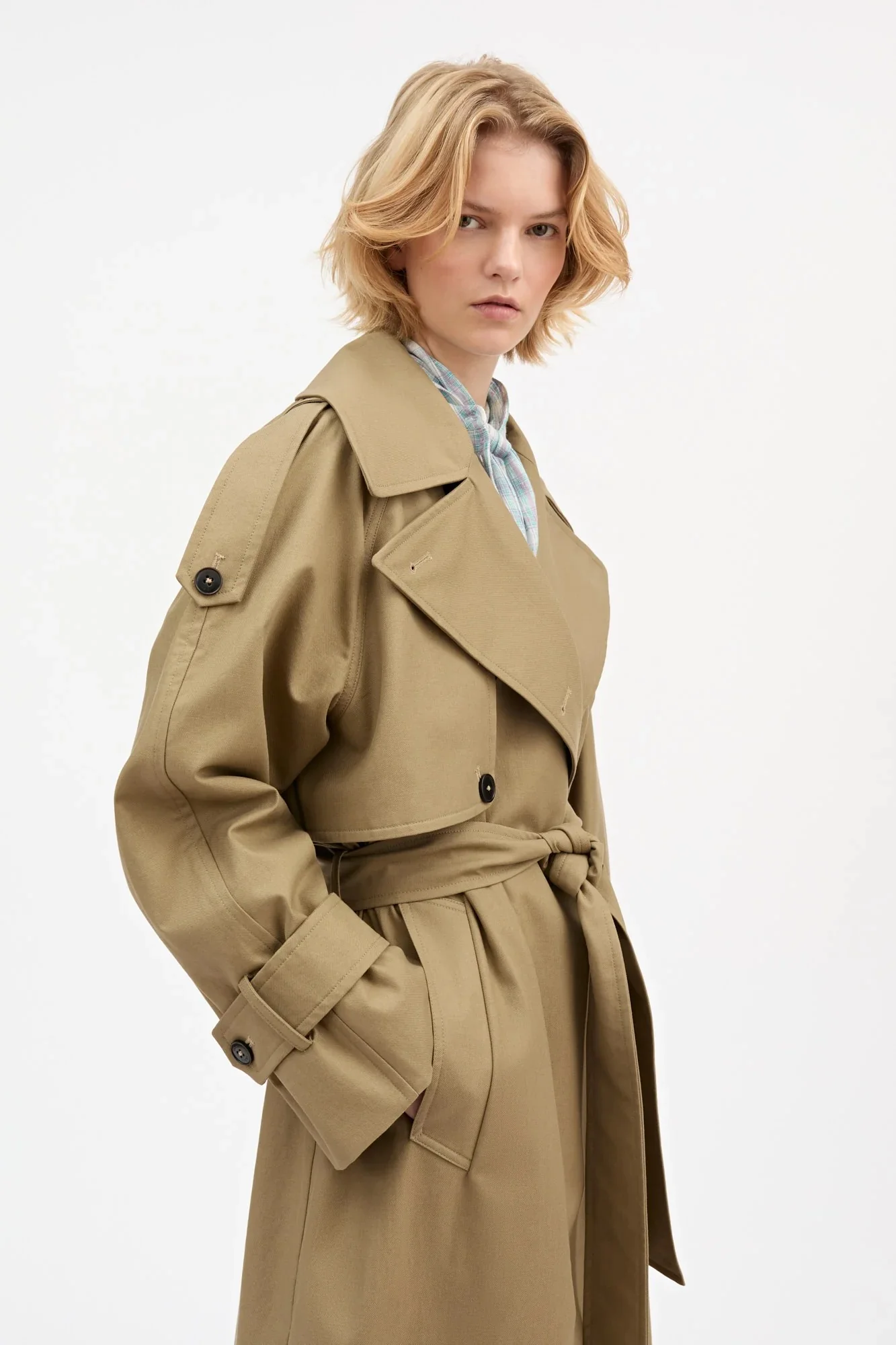 Luna Trenchcoat | Light Khaki - Image 3
