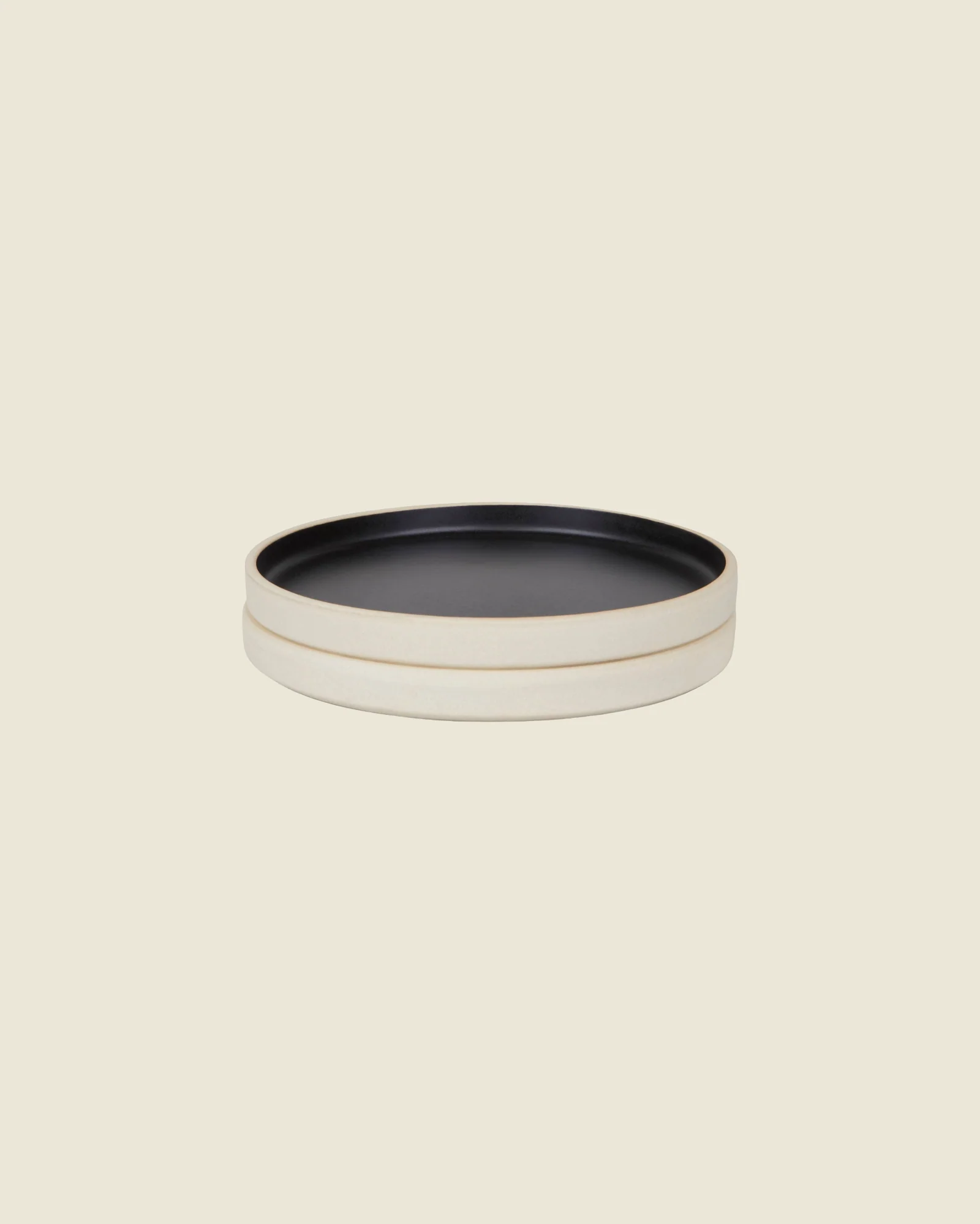 Otto Plate | Black | Set of Two | S