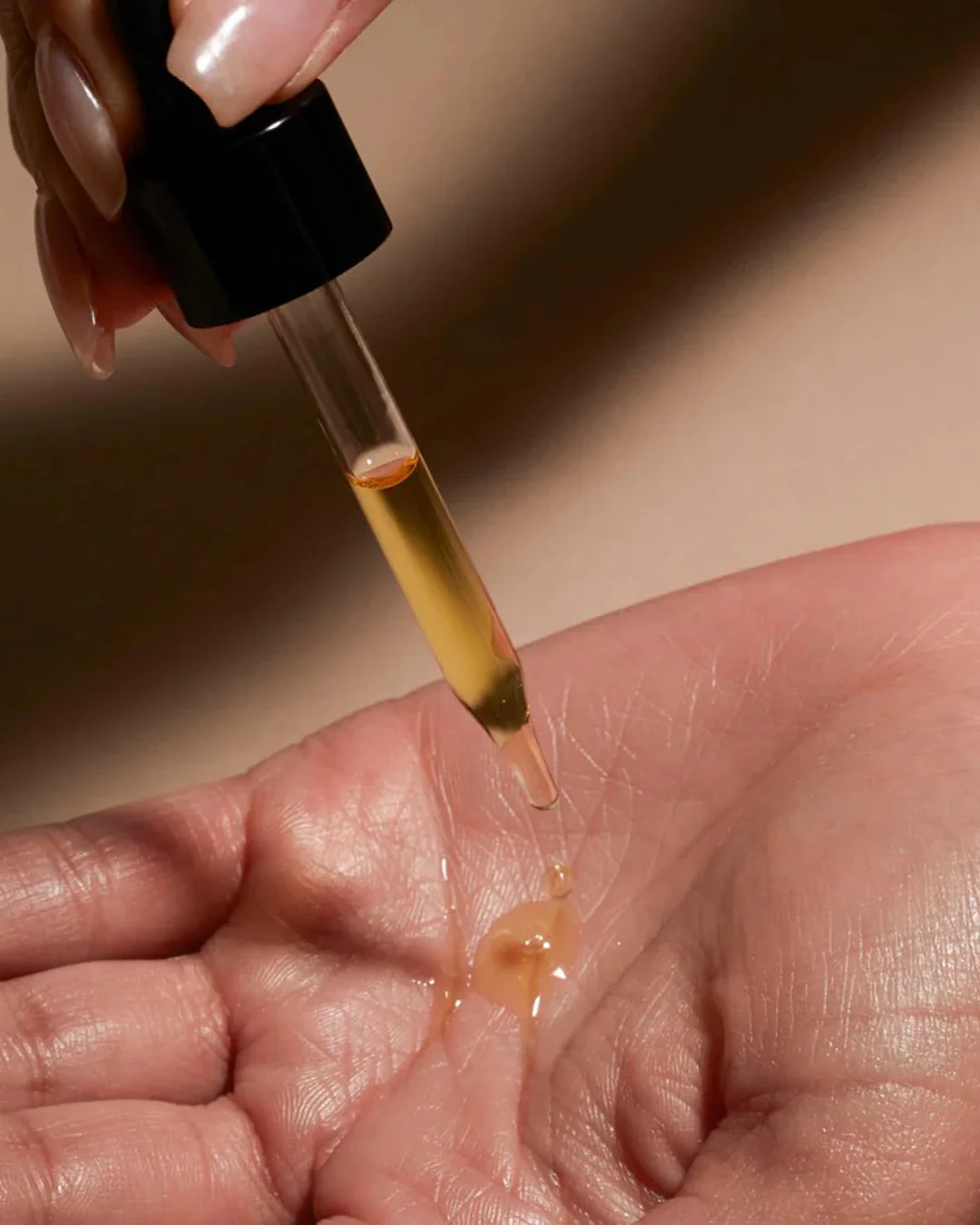 Plum Beauty Oil - Image 4