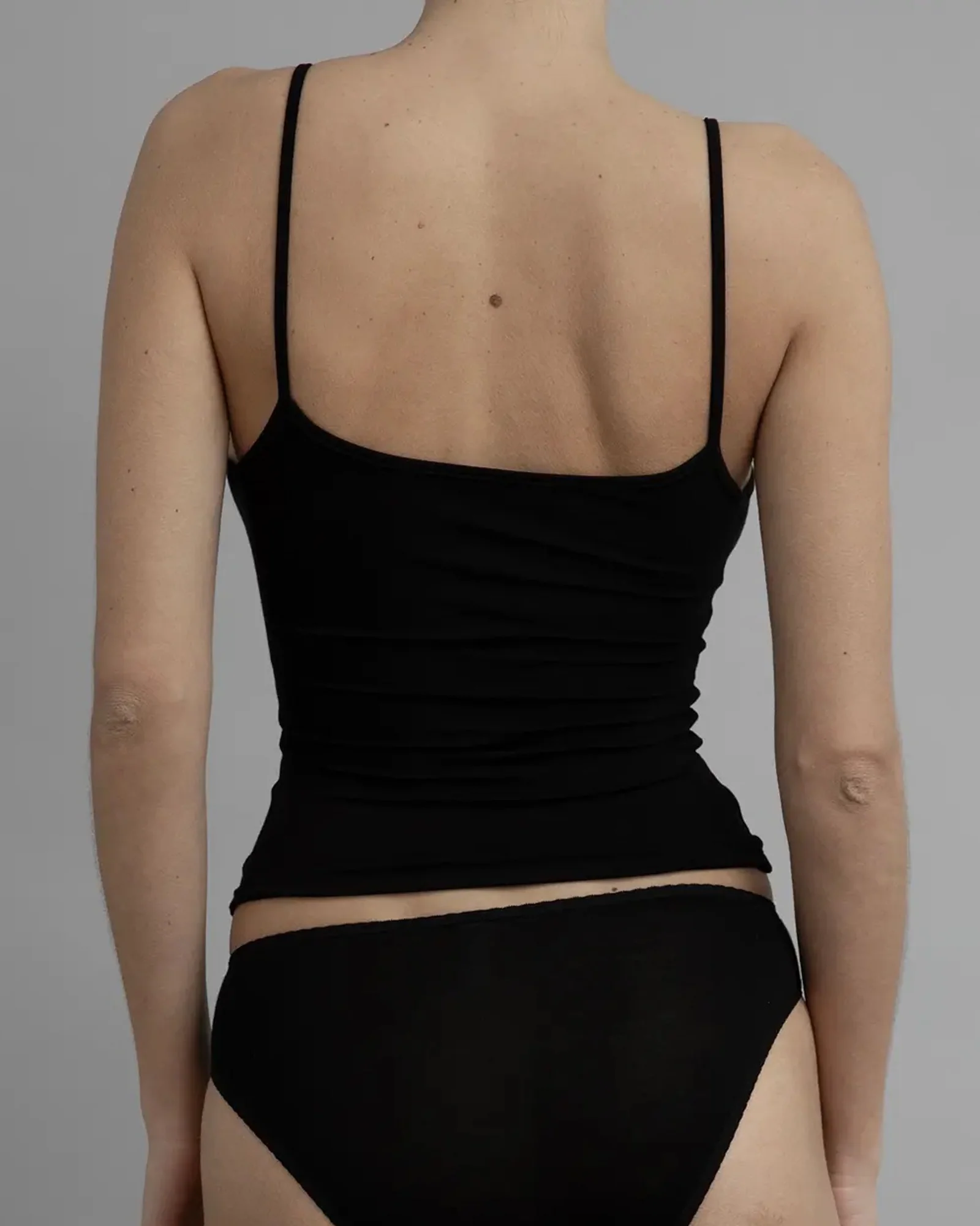 Recline Cami | Black - Image 3