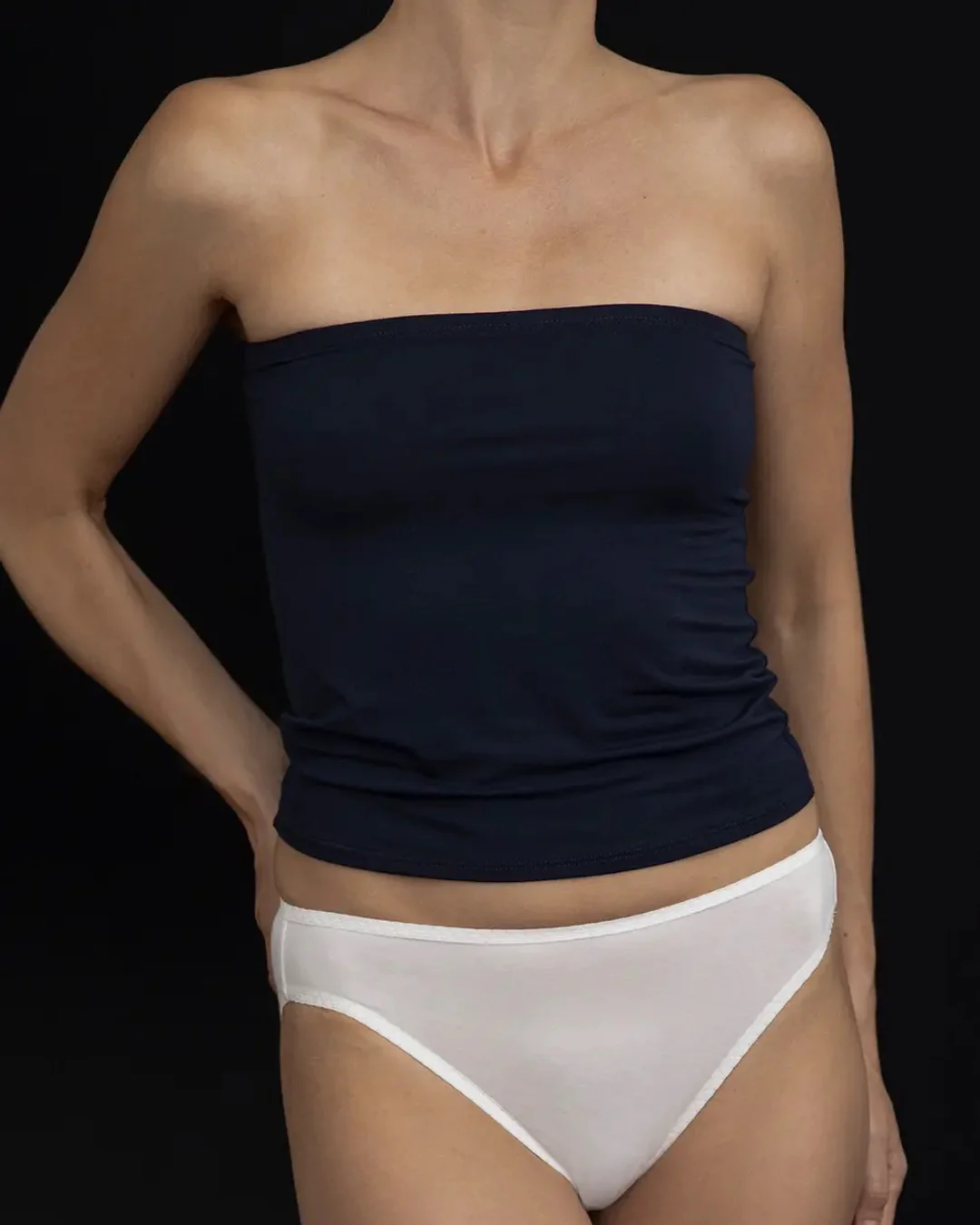 Recline Strapless | Navy