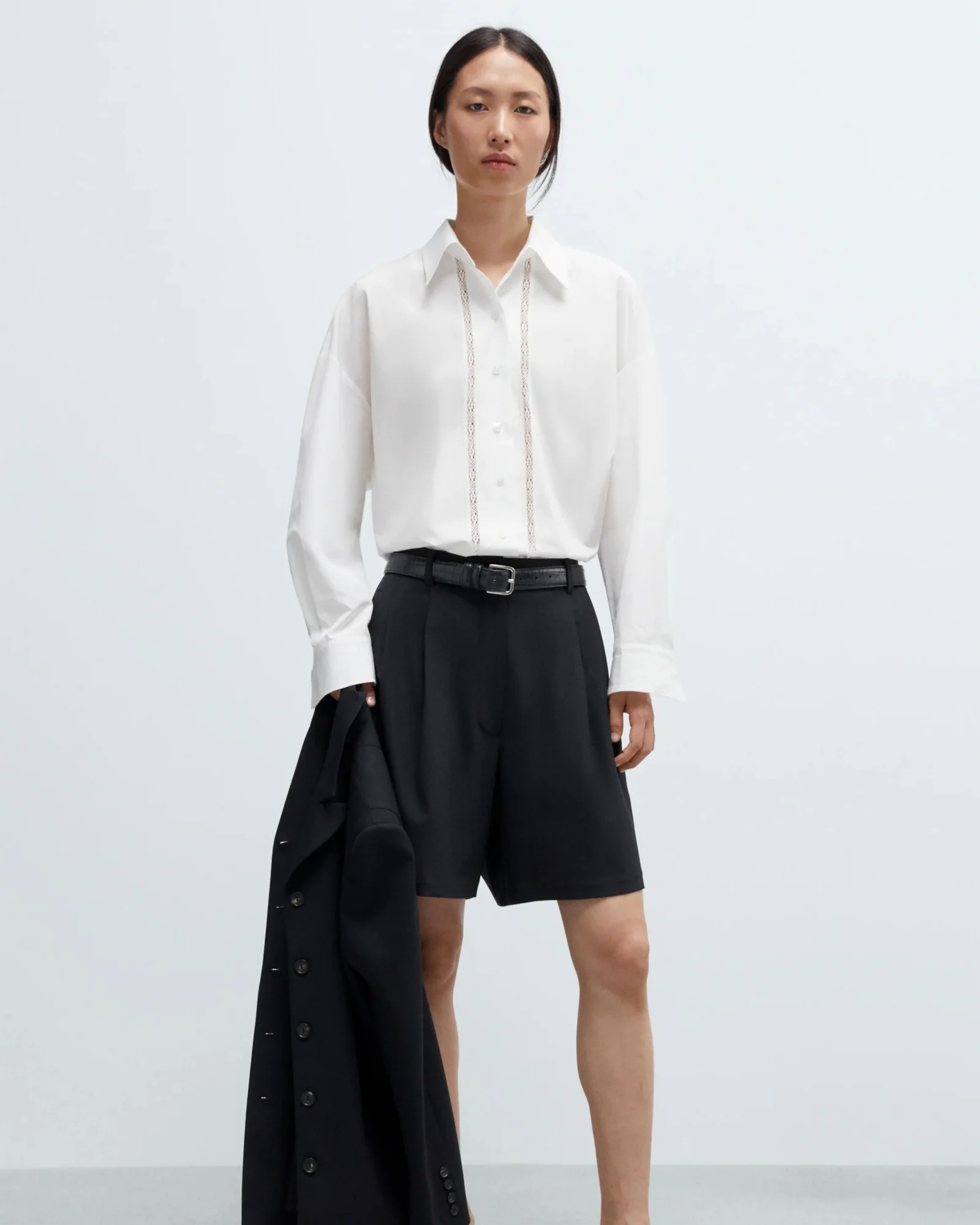 Tailored Bermuda | Black - Image 2