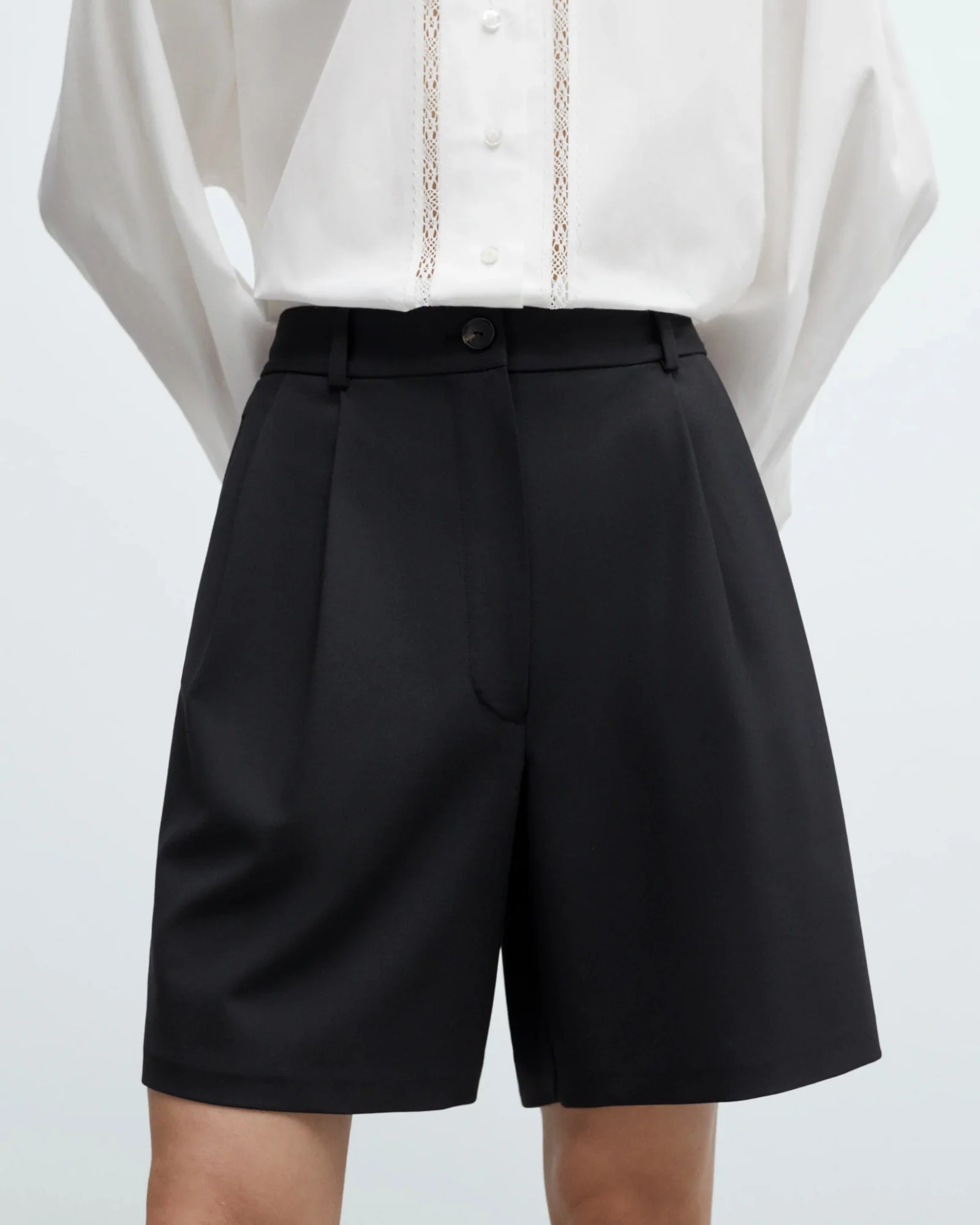 Tailored Bermuda | Black - Image 3