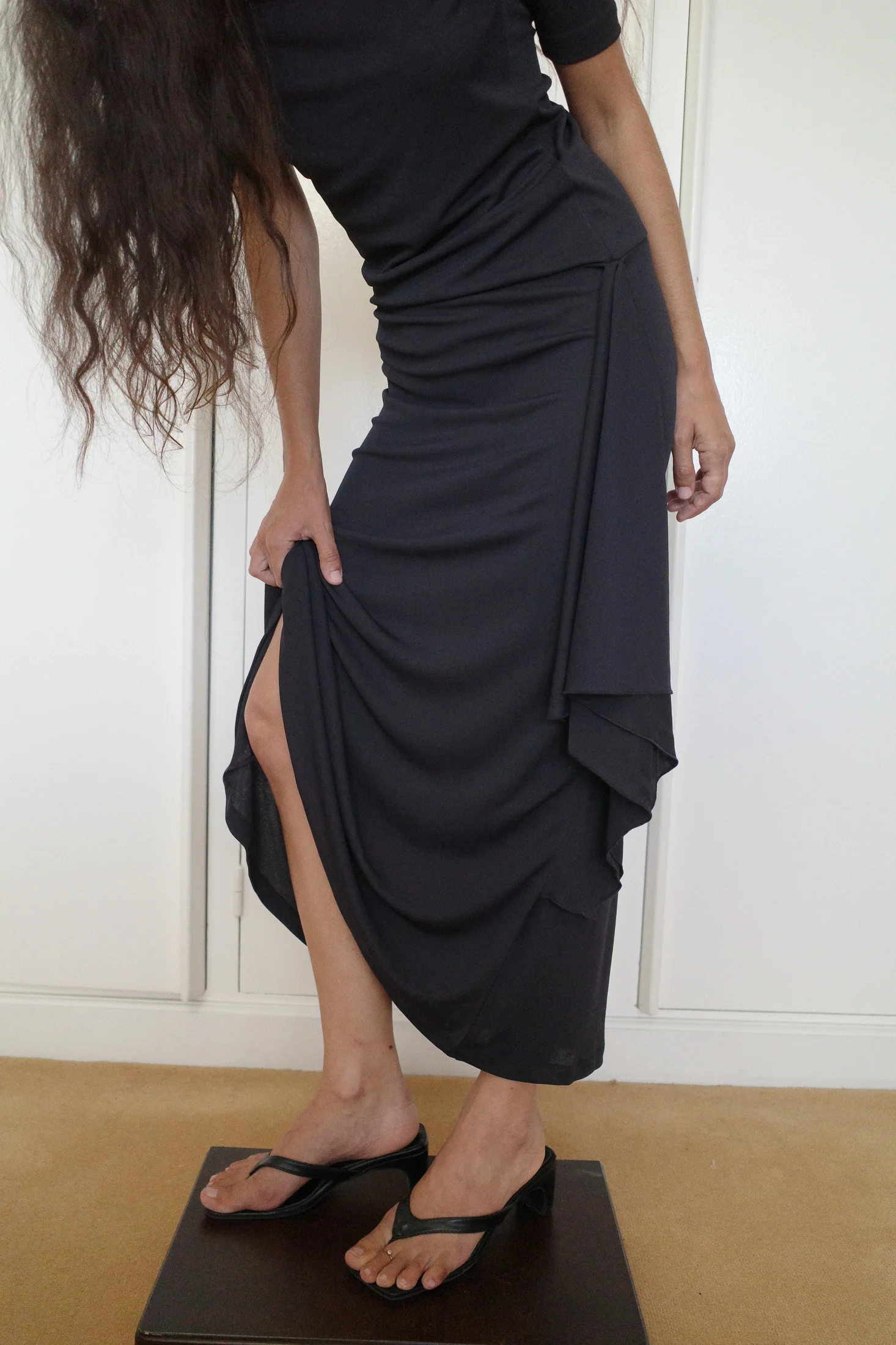 Viscose Jersey Double Collar Dress | Anthracite/Chocolate - Image 2