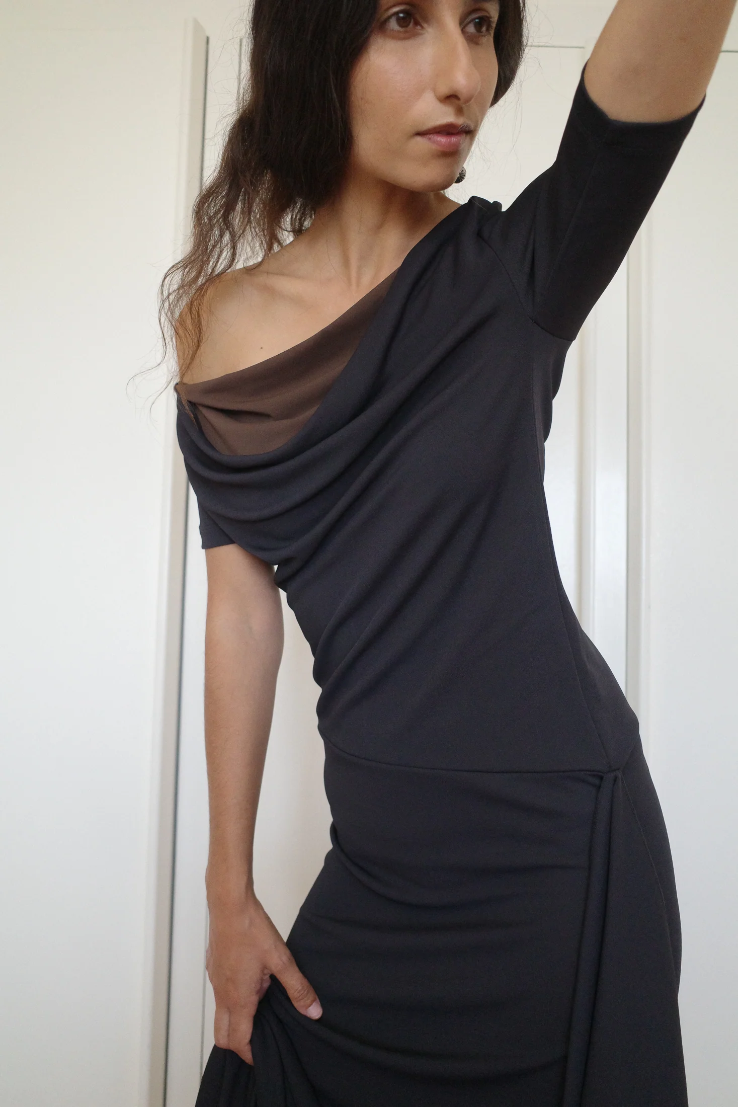 Viscose Jersey Double Collar Dress | Anthracite/Chocolate - Image 4